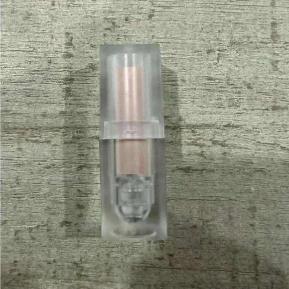 KKW BEAUTY 90s FASHION MATTE LIPSTICK - Picture 1 of 3